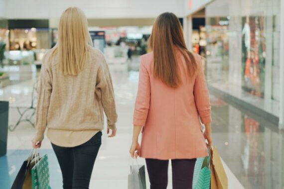 How Tuition Parents Can Best Kill Time at Rivervale Plaza